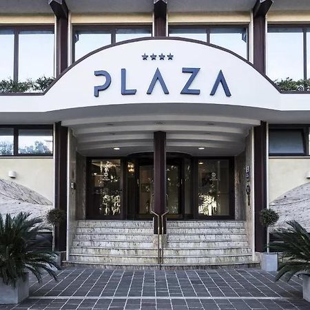 Hotel Plaza Pescara Luaran gambar