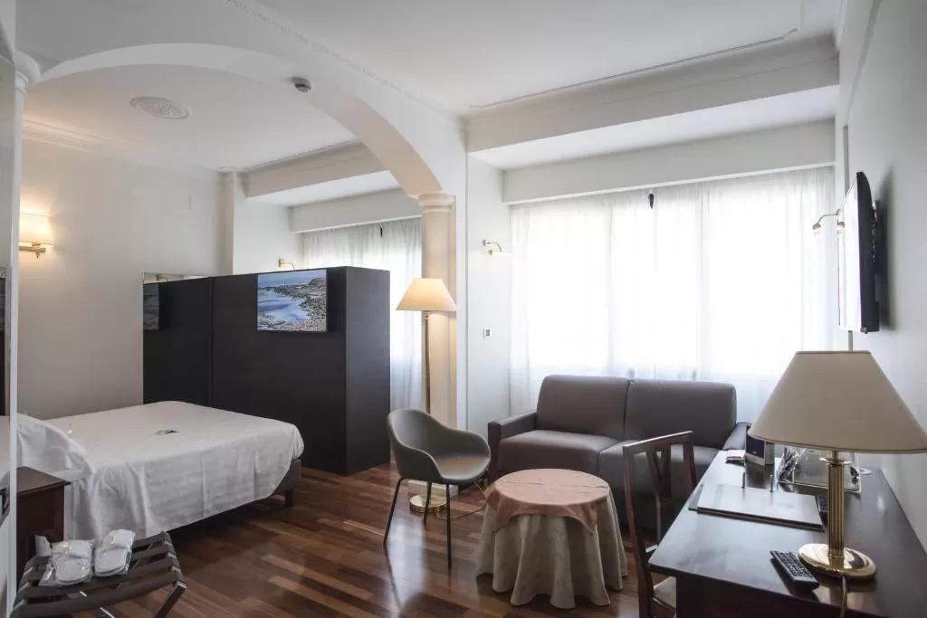 Hotel Plaza Pescara Luaran gambar
