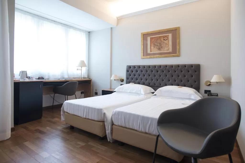 Hotel Plaza Pescara Luaran gambar