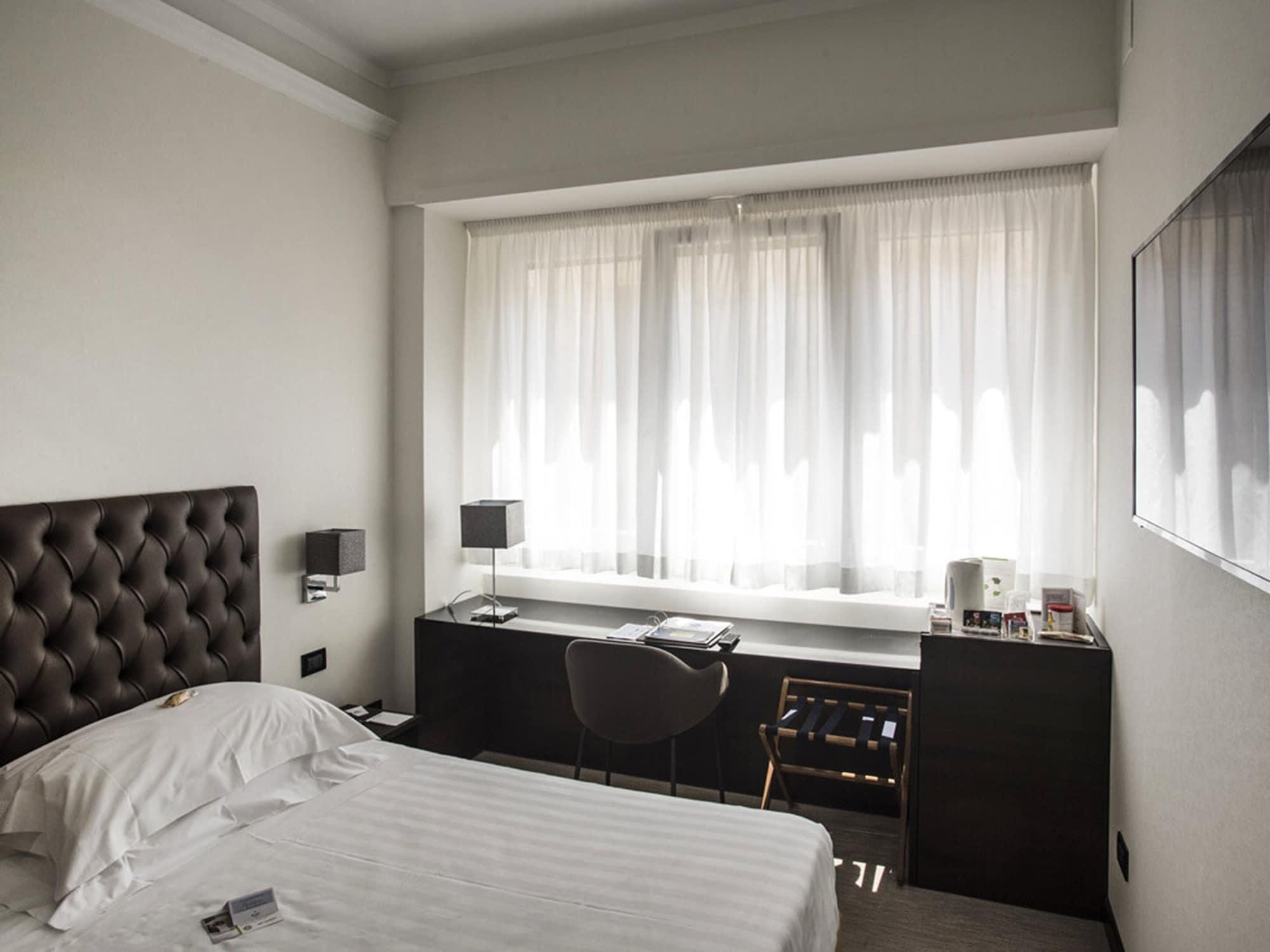 Hotel Plaza Pescara Luaran gambar