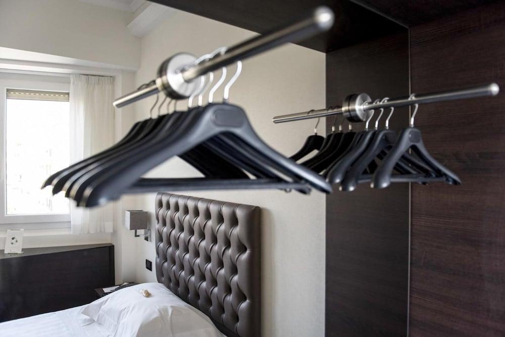 Hotel Plaza Pescara Luaran gambar